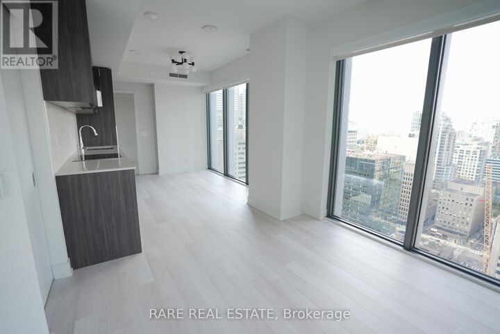 Property Photo:  8 Cumberland Street 2502  ON M4W 0B6 