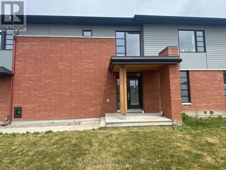 Property Photo:  747 Acai Way  ON K1X 0K1 