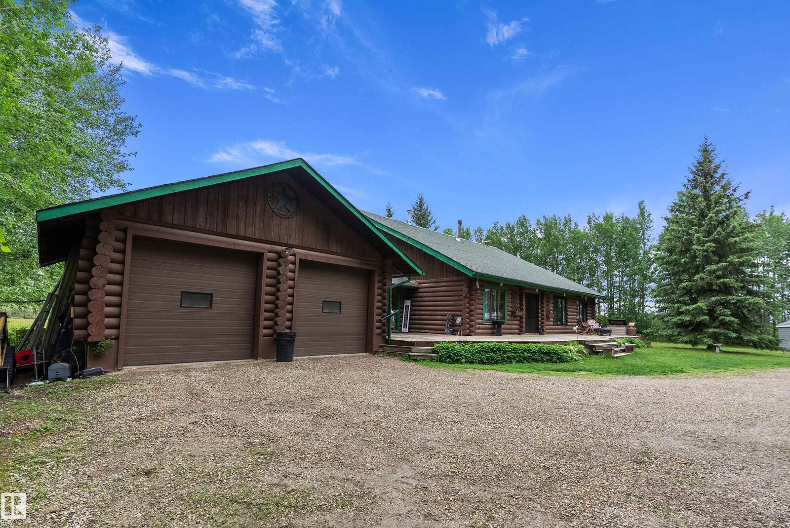 Property Photo:  2311 Twp Road 530 1  AB T7Y 3M8 