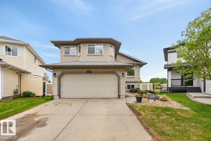 Photo de la propriété: 3211 47 Street AB T4X 0B7