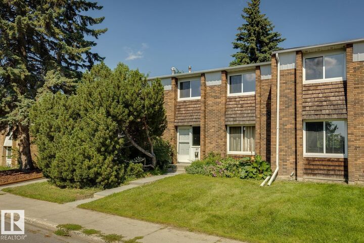 Property Photo: 167 Ridgewood Terrace AB T8N 0E9