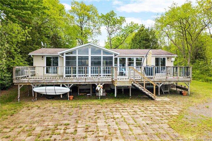Property Photo:  22 Grandview Court  NB E4C 3A8 