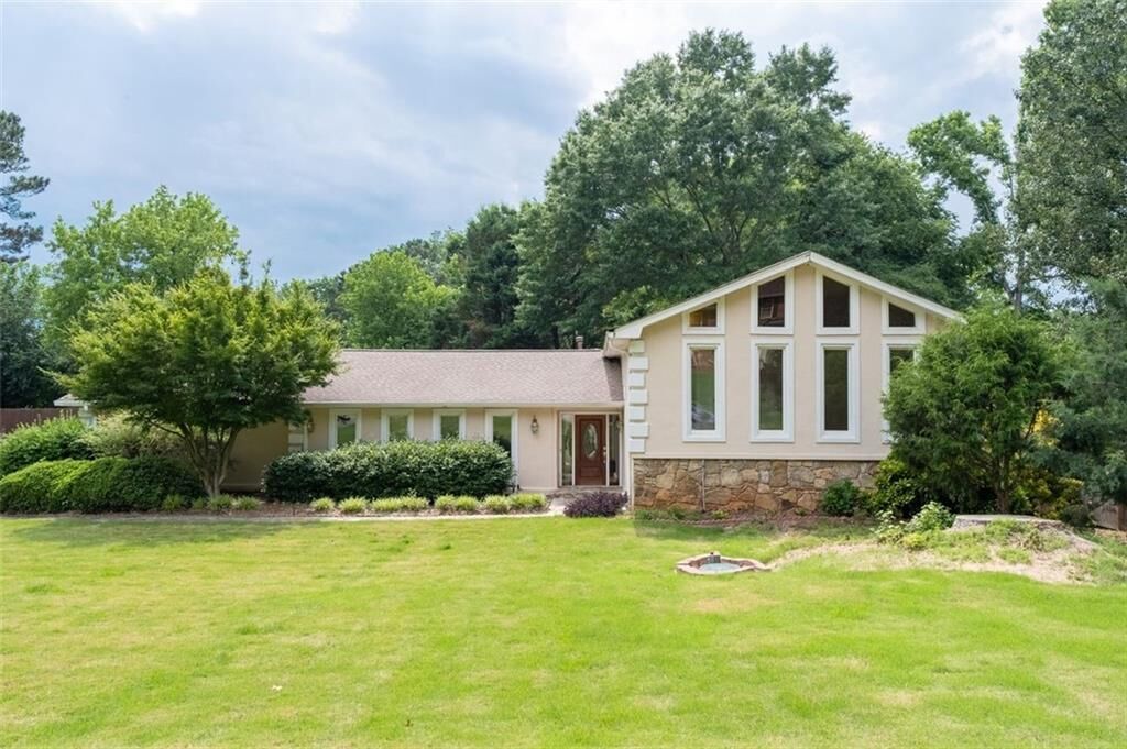 Property Photo:  953 Hidden Hollow Drive  GA 30068 