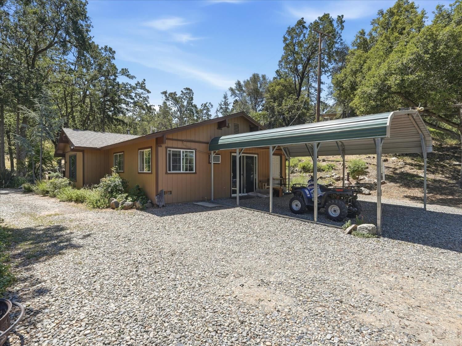 Property Photo:  34018 Peckinpah Acres Drive  CA 93643 