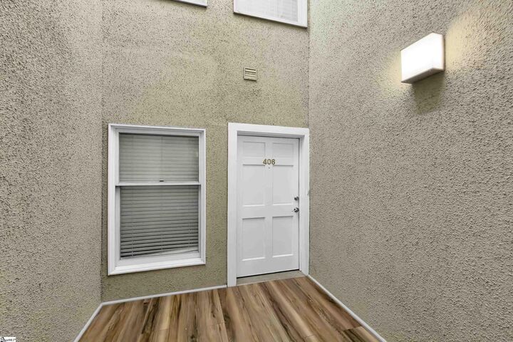 Property Photo: 233 N Main Street Unit 406 SC 29601