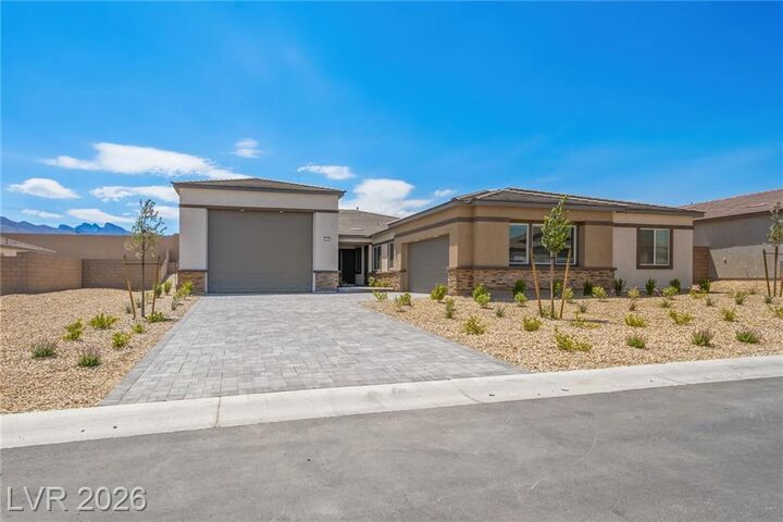 Property Photo: 5165 Dusk Skyscape Street NV 89149