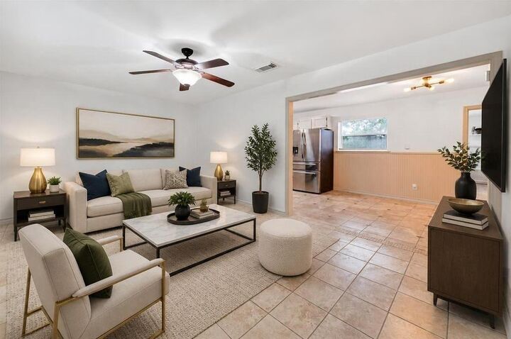 Property Photo:  321 S Brownell Street  TX 77571 