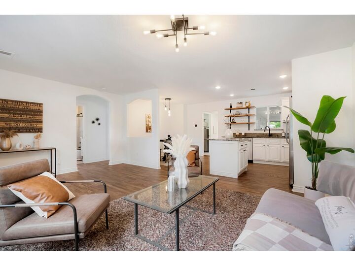 Property Photo: 814 Baker St CO 80501