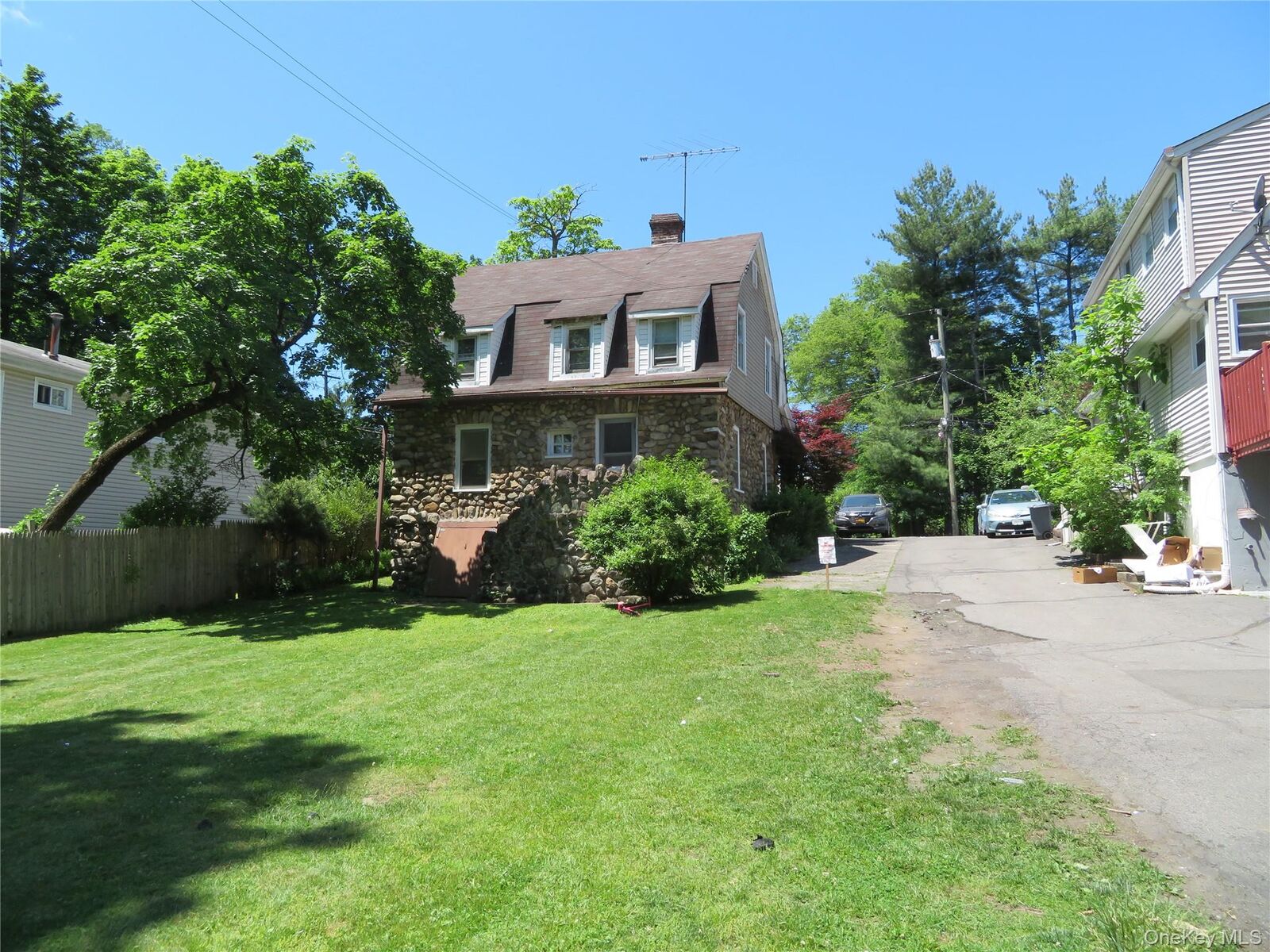 Property Photo:  22 State Street  NY 10977 
