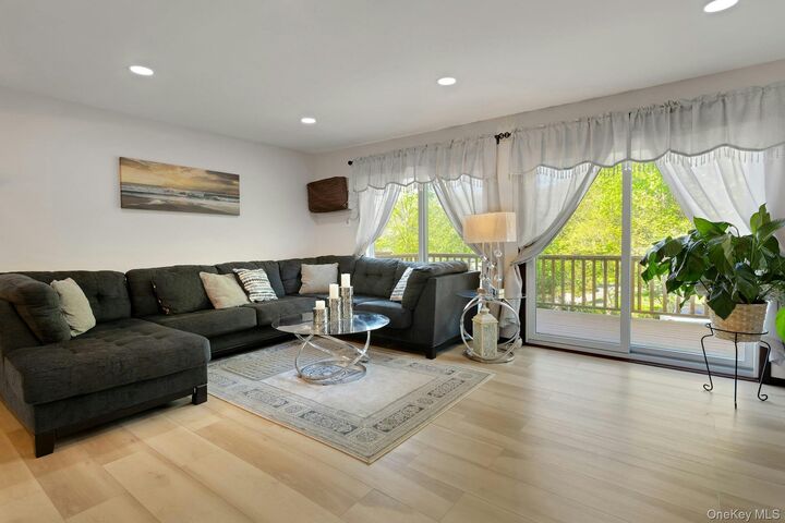 Property Photo: 18 Scenic Circle NY 10520