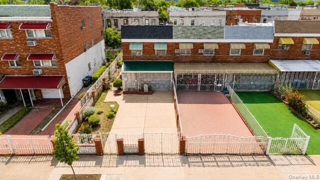Property Photo:  1269 Rosedale Avenue  NY 10472 