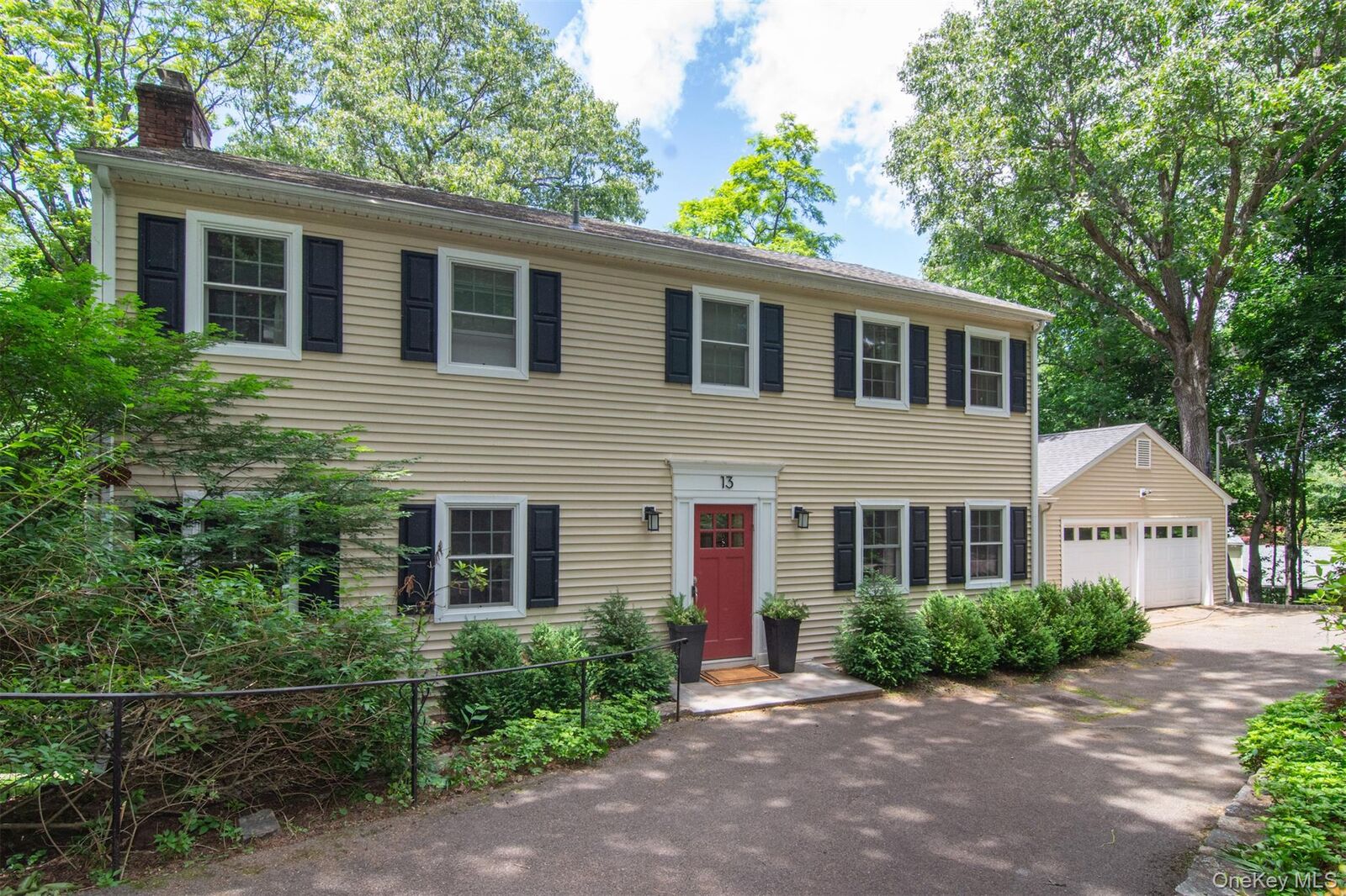 Property Photo:  13 Janet Terrace  NY 10533 