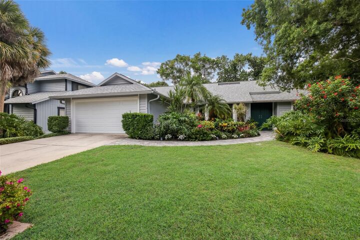 Property Photo: 851 Faulkwood Court FL 34232