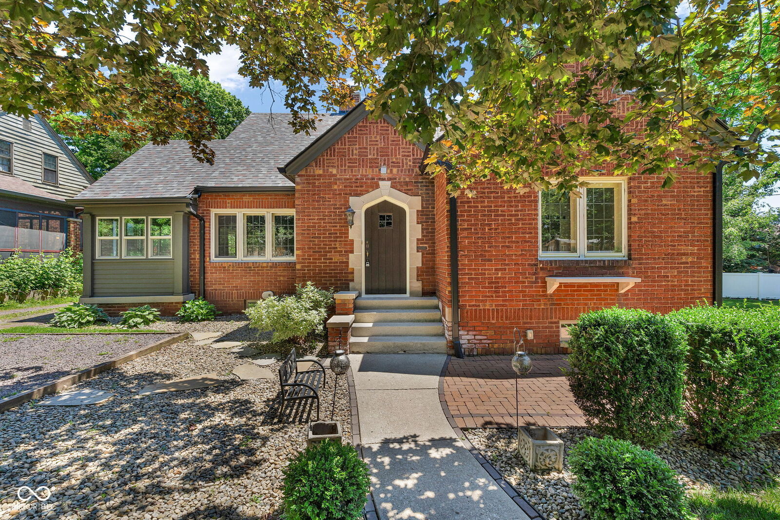 Property Photo:  935 N Campbell Avenue  IN 46219 