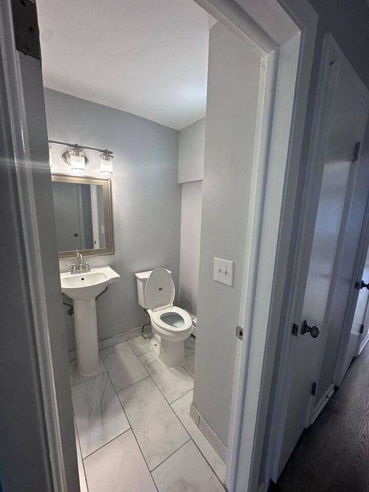 Property Photo: 8805 Dee Road Gn IL 60016