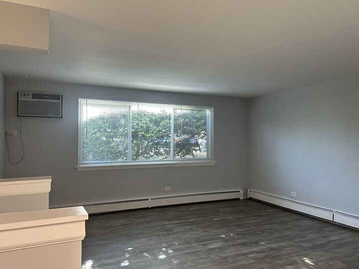 Property Photo: 8805 Dee Road Gn IL 60016