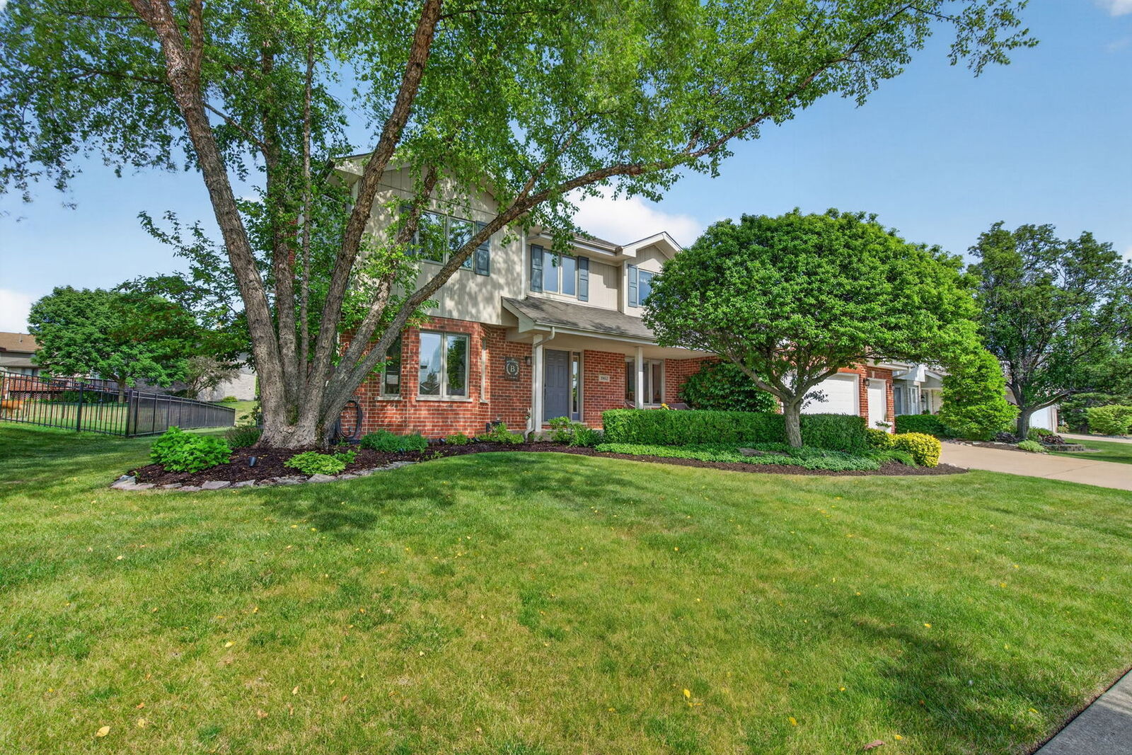 Property Photo: 19612 Silverside Drive IL 60487