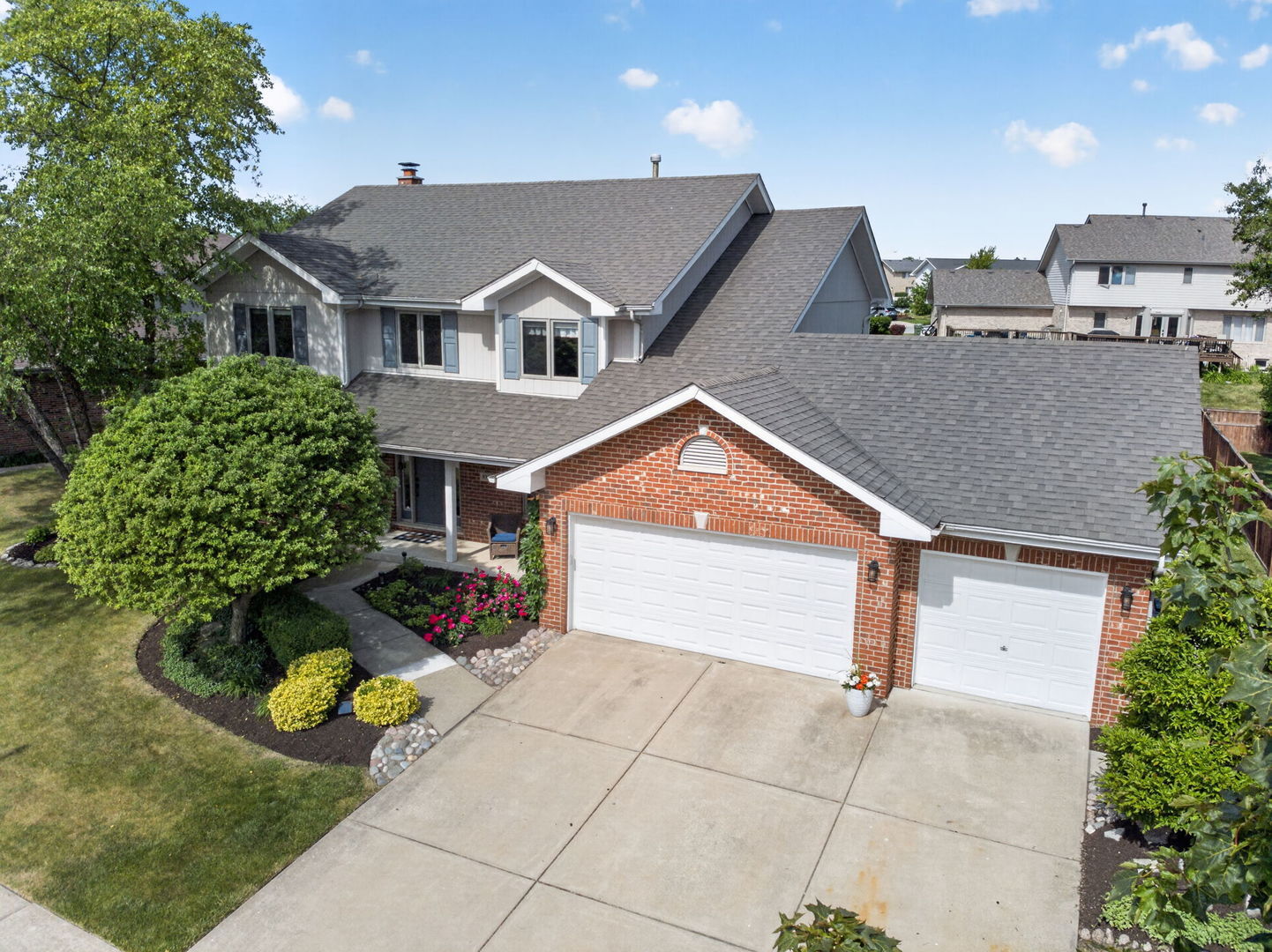 Property Photo:  19612 Silverside Drive  IL 60487 