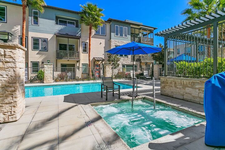 Property Photo:  985 Doheny Way  CA 92629 