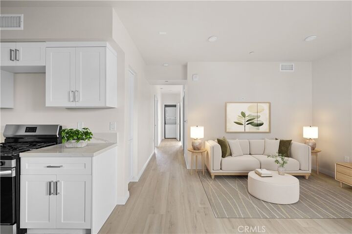 Property Photo: 1818 S Norton Avenue 209 CA 90018