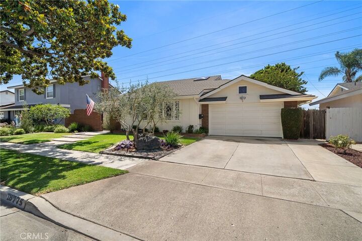 Property Photo:  18775 Santa Mariana  CA 92708 