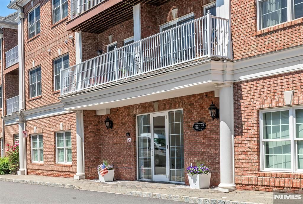Property Photo: 1302 Rio Vista Lane NJ 07647