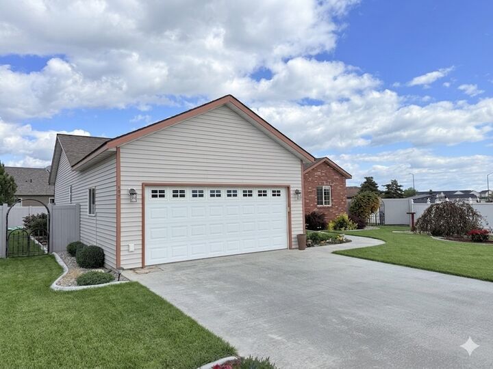 Property Photo:  107 Winners Way  MT 59840 