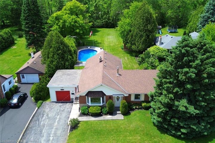 Property Photo:  9 Wesite Avenue  ON L9H 5M1 
