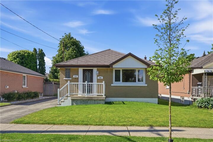 Property Photo:  764 Brucedale Avenue E  ON L8V 1R9 