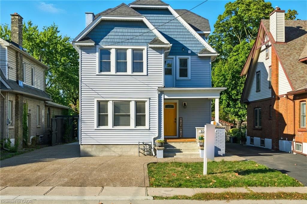 Property Photo:  5039 Armoury Street  ON L2E 1T3 