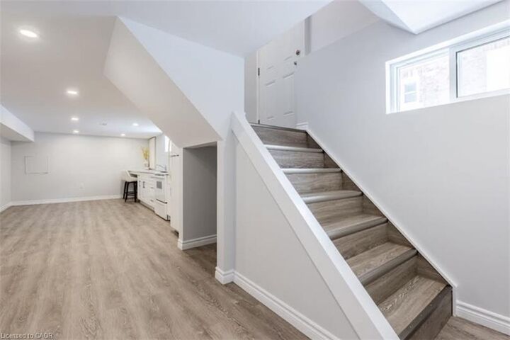 Property Photo:  169 Wallace Avenue S Lower  ON L3B 1R4 