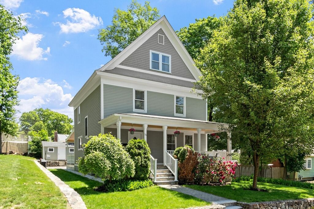 Property Photo:  15 Bennett St  MA 01749 
