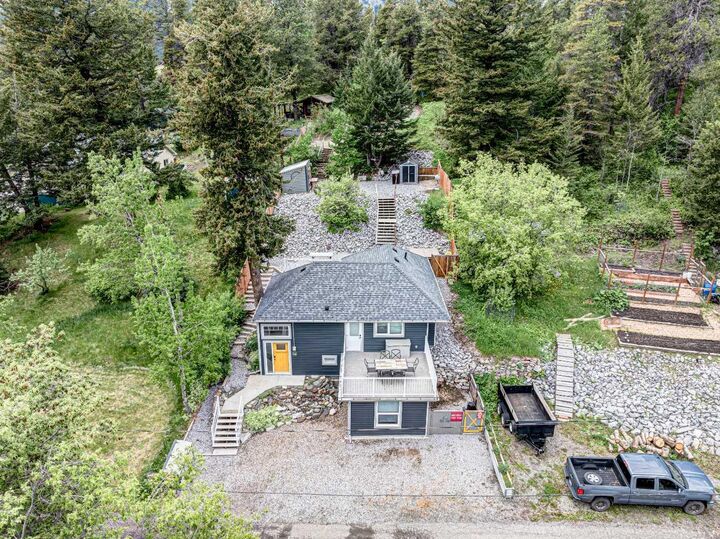 Property Photo:  20526 24 Avenue  AB T0K 0C0 