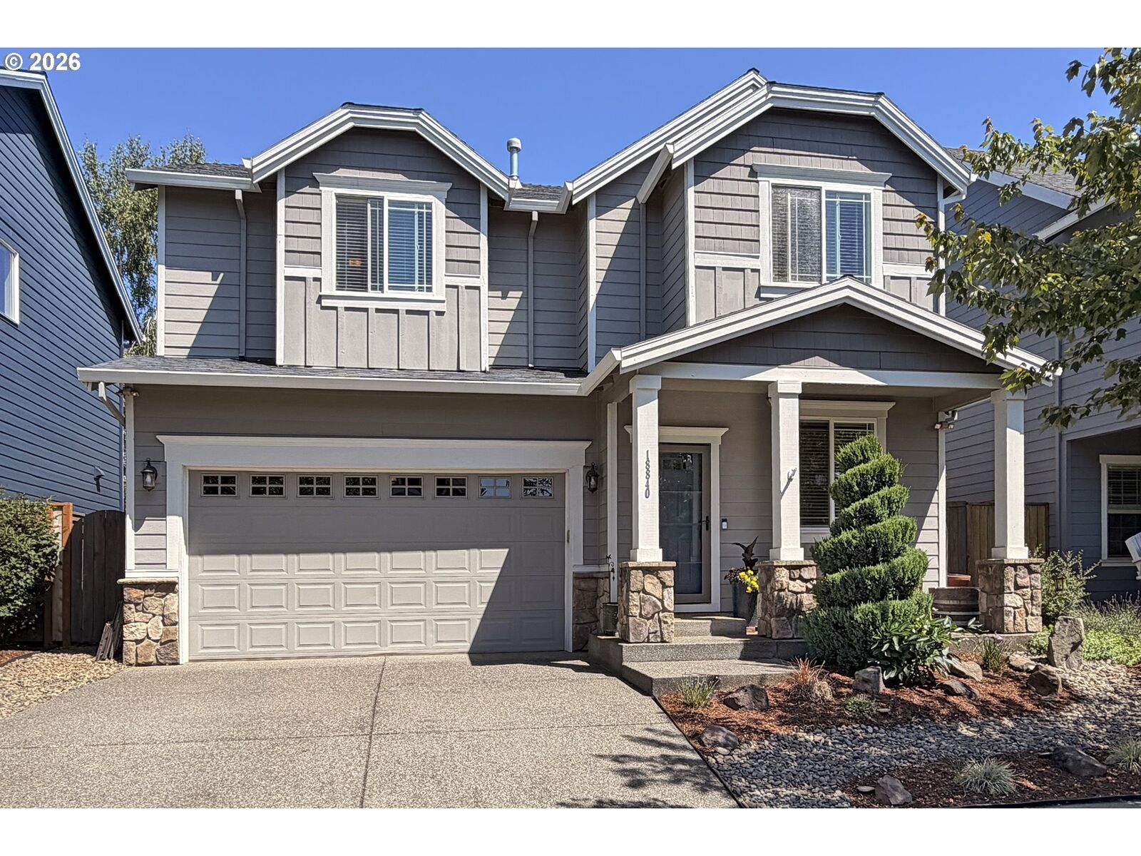 Property Photo: 18840 Nutmeg Ln OR 97045