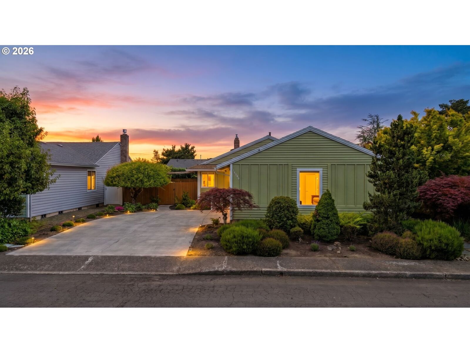 Property Photo:  14849 NE Eugene St  OR 97230 