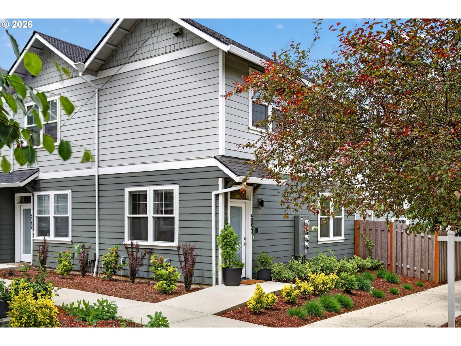 Property Photo: 5053 NE 47th Pl OR 97218