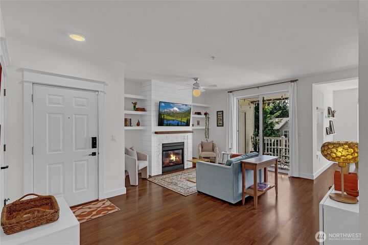 Property Photo: 23420 SE Black Nugget Rd A204 WA 98029