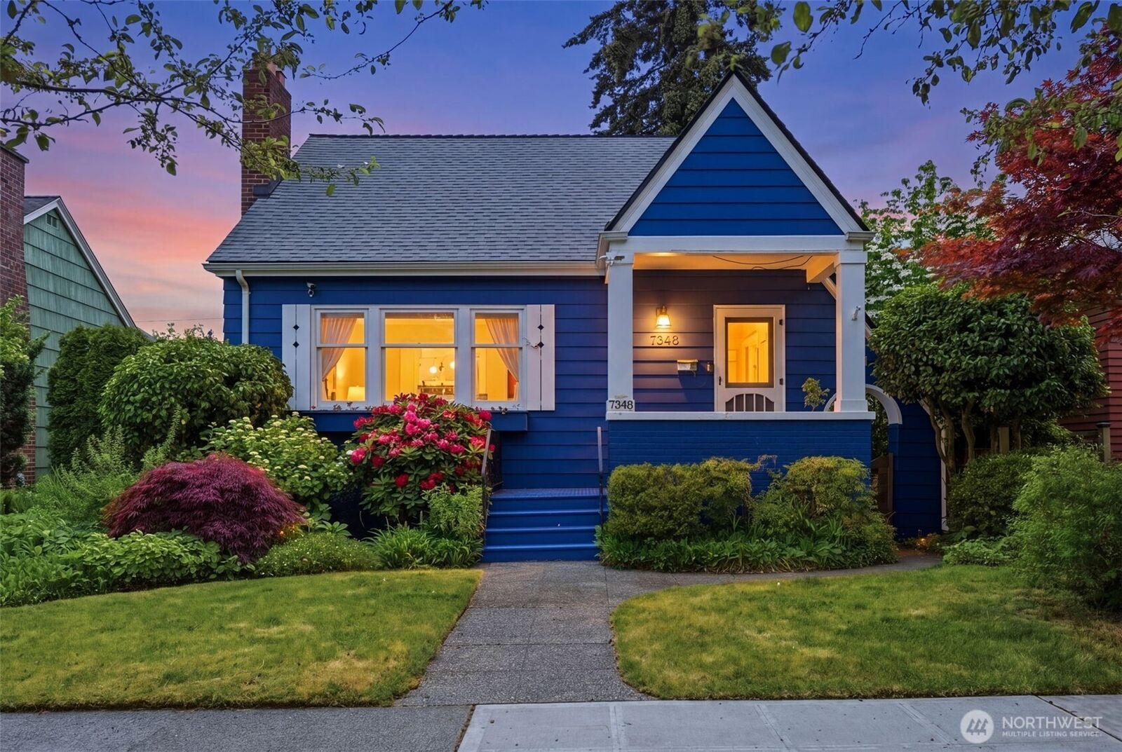 Property Photo: 7348 Keen Way N WA 98103
