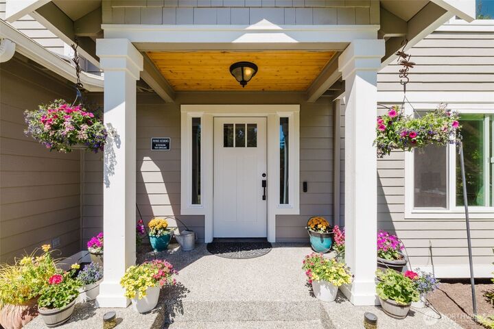 Property Photo:  10362  Capistrano Place NE  WA 98370 