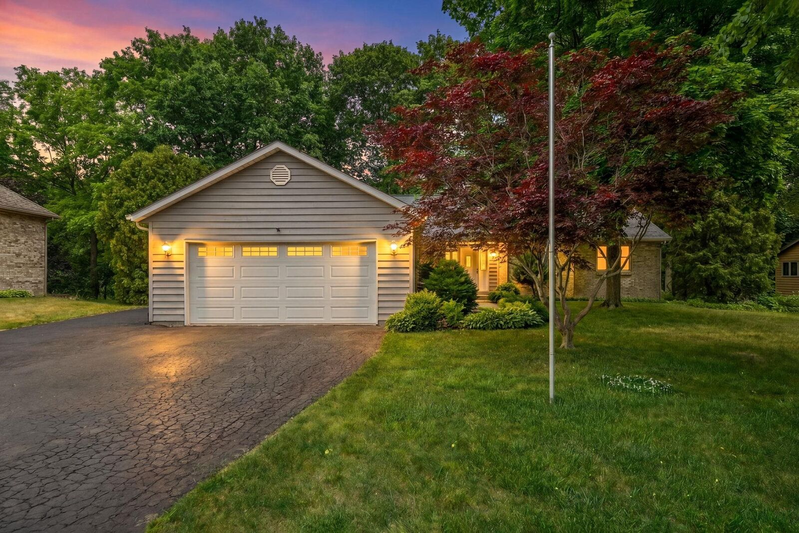 Property Photo:  511 Trading Post Trail  IL 61072 