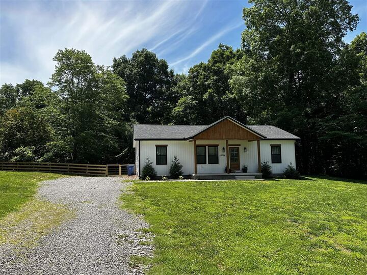 Property Photo:  2795 Franklin Road  KY 42164 