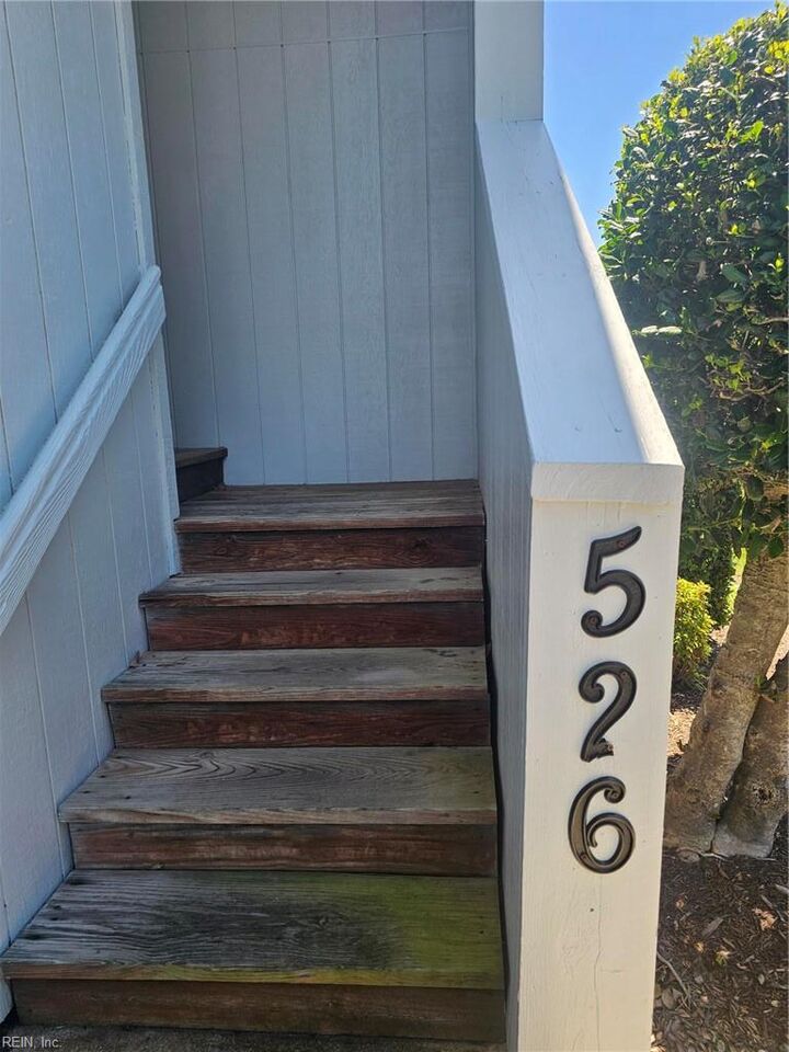 Property Photo:  526 Glenn Regis Way  VA 23452 