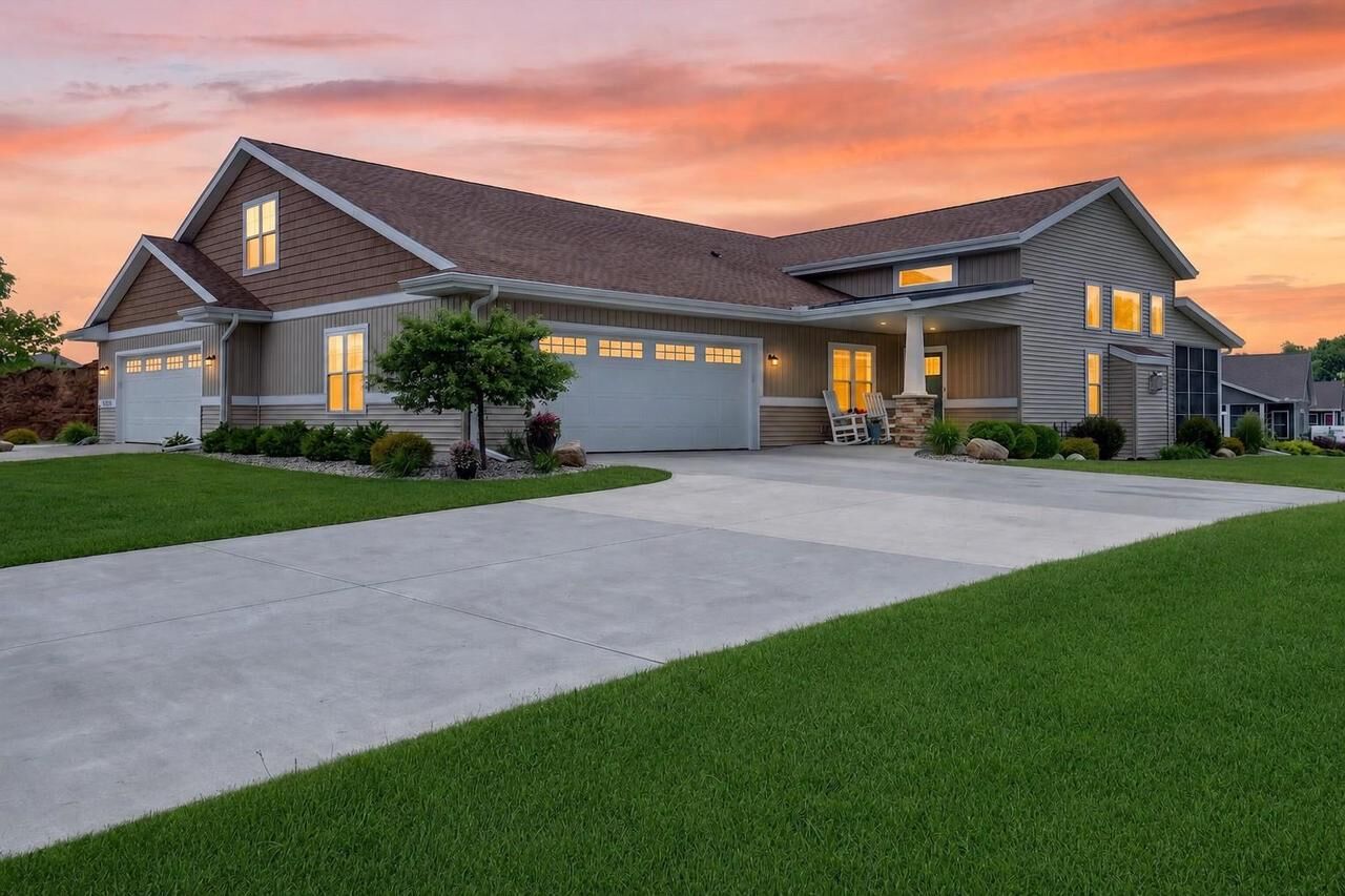 Property Photo: 3704 Newcastle Drive WI 53546