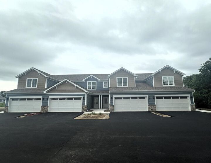 Property Photo:  3164 S Bartells Dr Drive 102  WI 53511 