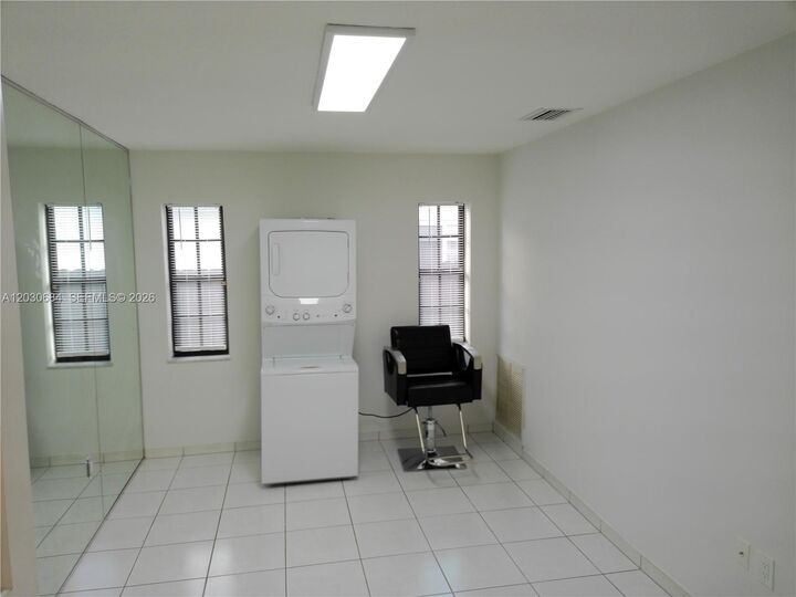 Property Photo: 10812 SW 33rd St FL 33165