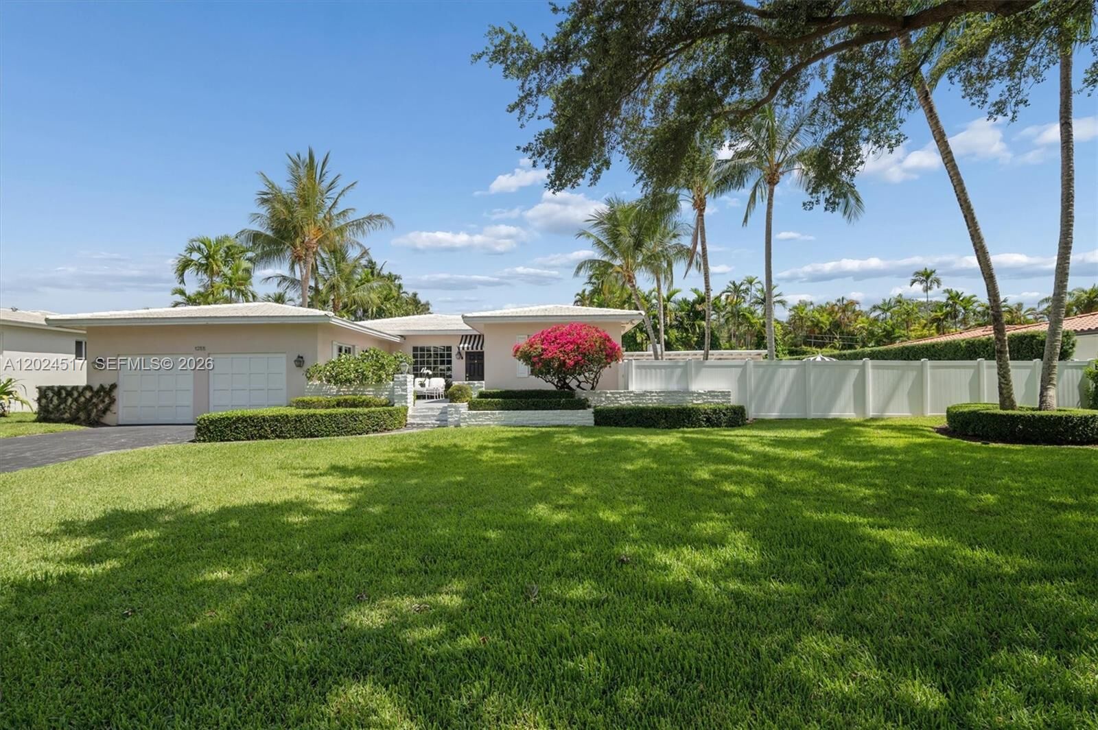 Property Photo:  1255 NE 99th St  FL 33138 