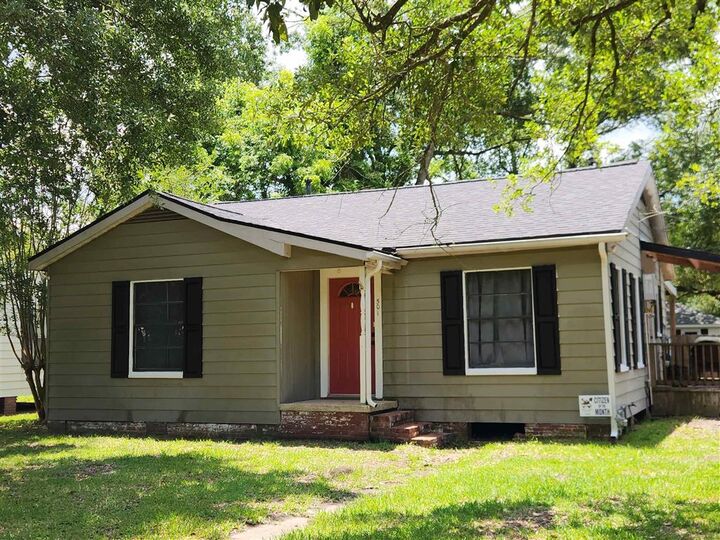 Property Photo: 501 Starlin Drive LA 70663