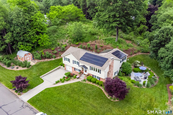 Property Photo: 20 Stacy Court CT 06410