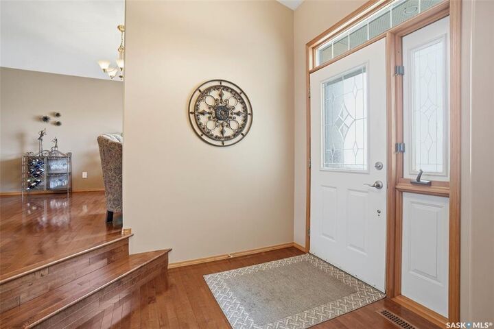 Photo de la propriété:  211 Brookmore Lane  SK S7V 1C1 