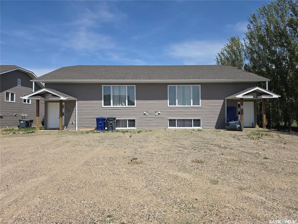 Photo de la propriété:  714 Columbia Avenue  SK S0L 1R0 